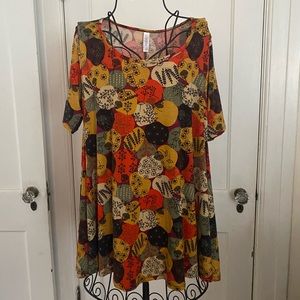 LuLaRoe Perfect T